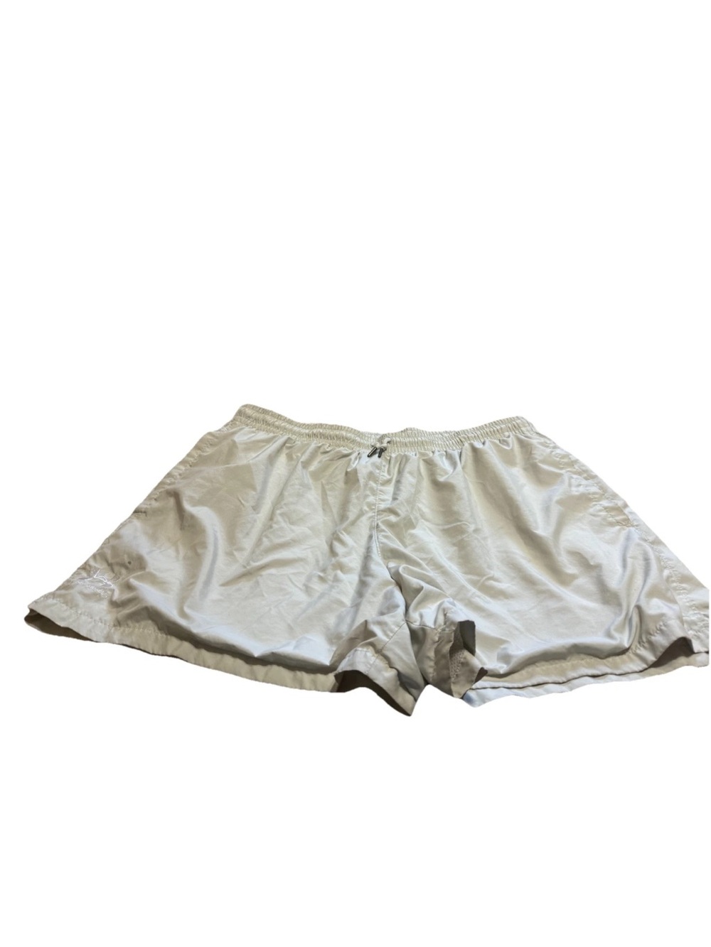 Under Armour Women’s White Athletic Shorts! 2XL 42x4